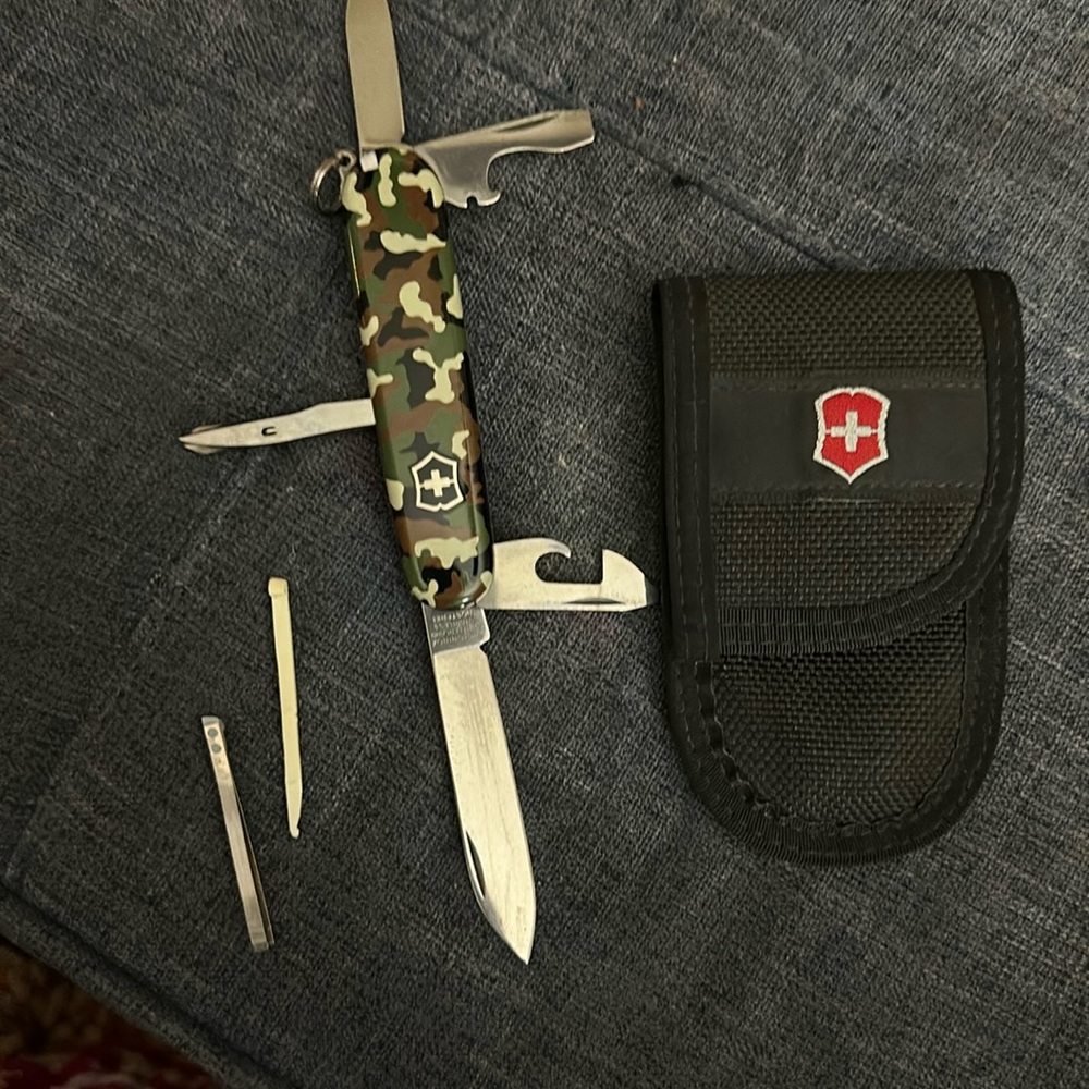 Swiss Army Climber, with case. Never used.  Camo